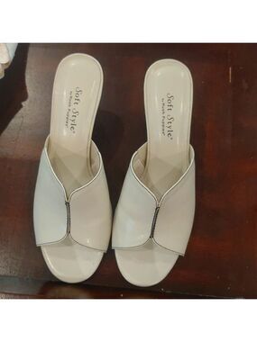 Soft Style sandles